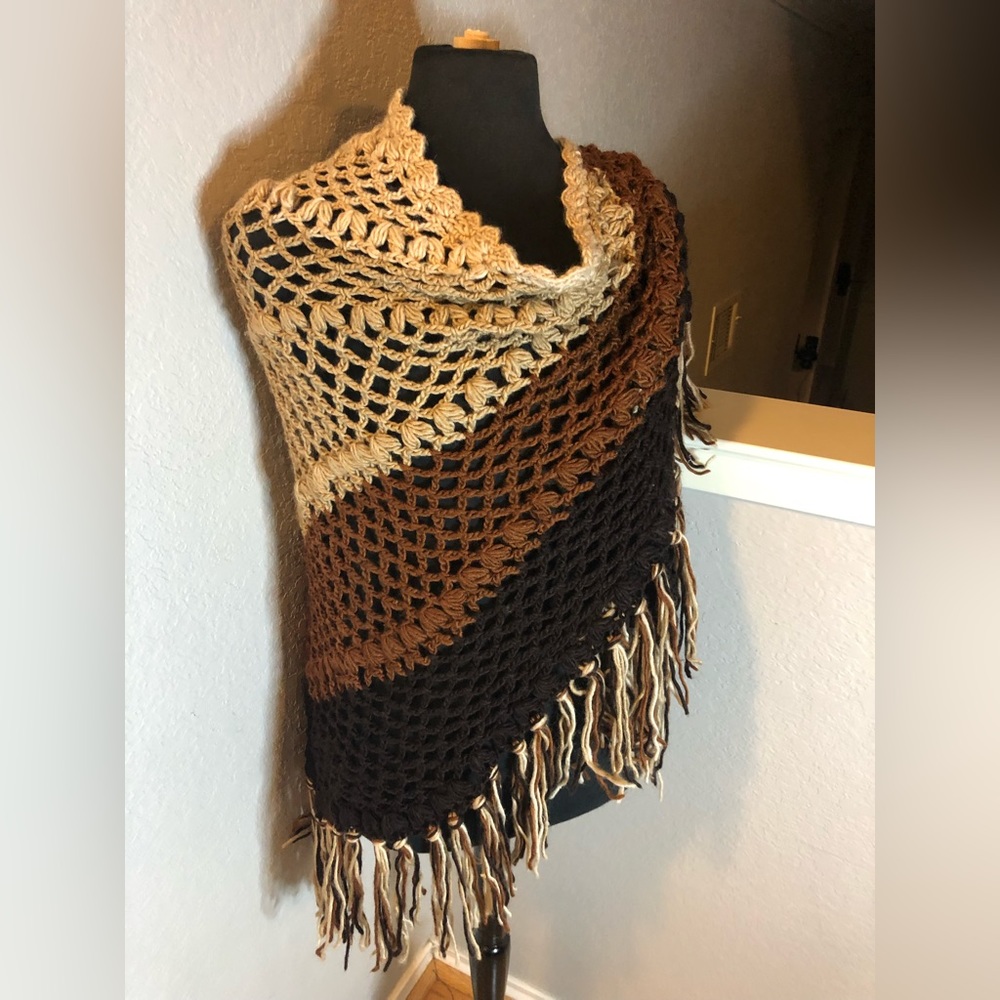 Womens Poncho one size fits all, triangular open with fringes